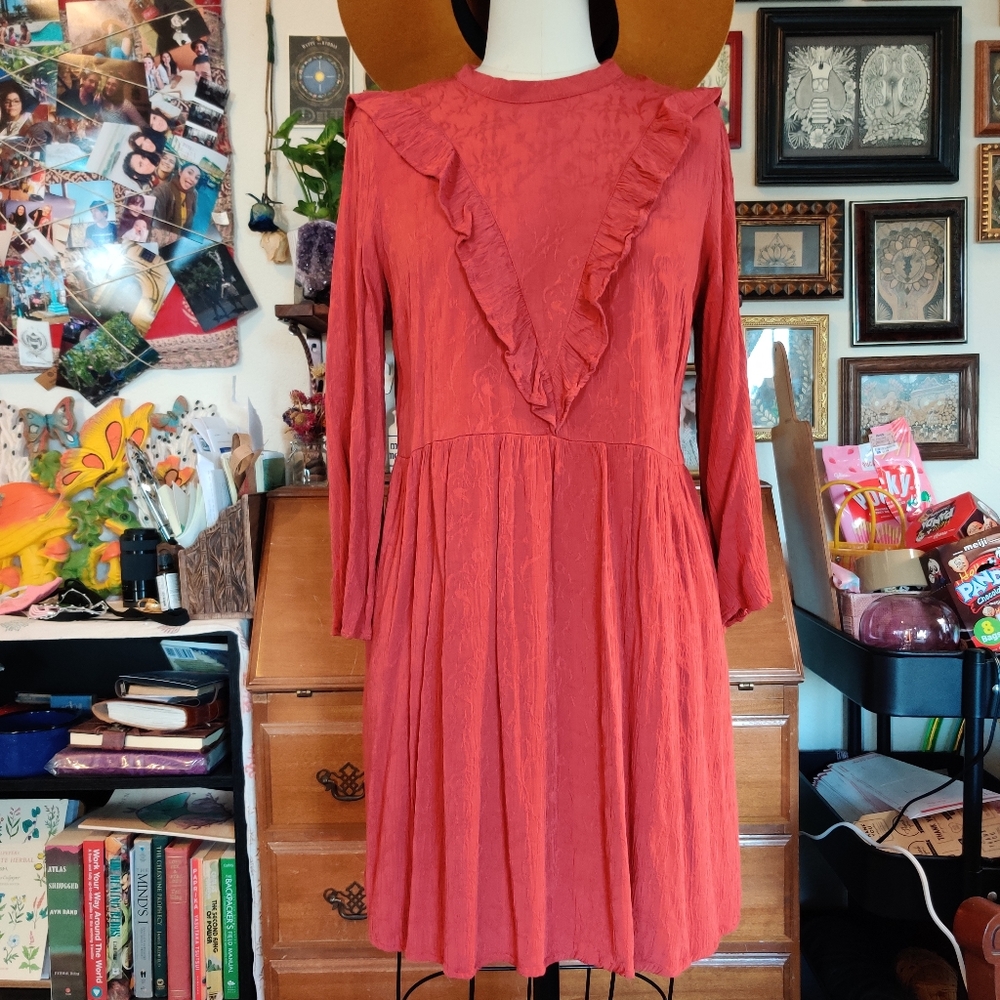 💚Beautiful Peasant Dress by Universal Threads